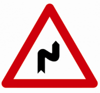 Indicator rutier  Curbă dublă sau o succesiune de mai multe curbe, prima la dreapta