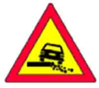 Indicator rutier Acostament periculos