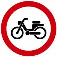 Indicator rutier Accesul interzis ciclometrelor