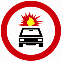 Indicator rutier Accesul interzis vehiculelor care transporta substante explozive sau usor inflamabile